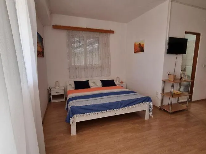 Apartments Vanja Kara Biograd - Studio Apartment With Terrace Biograd Na Moru 0*,
