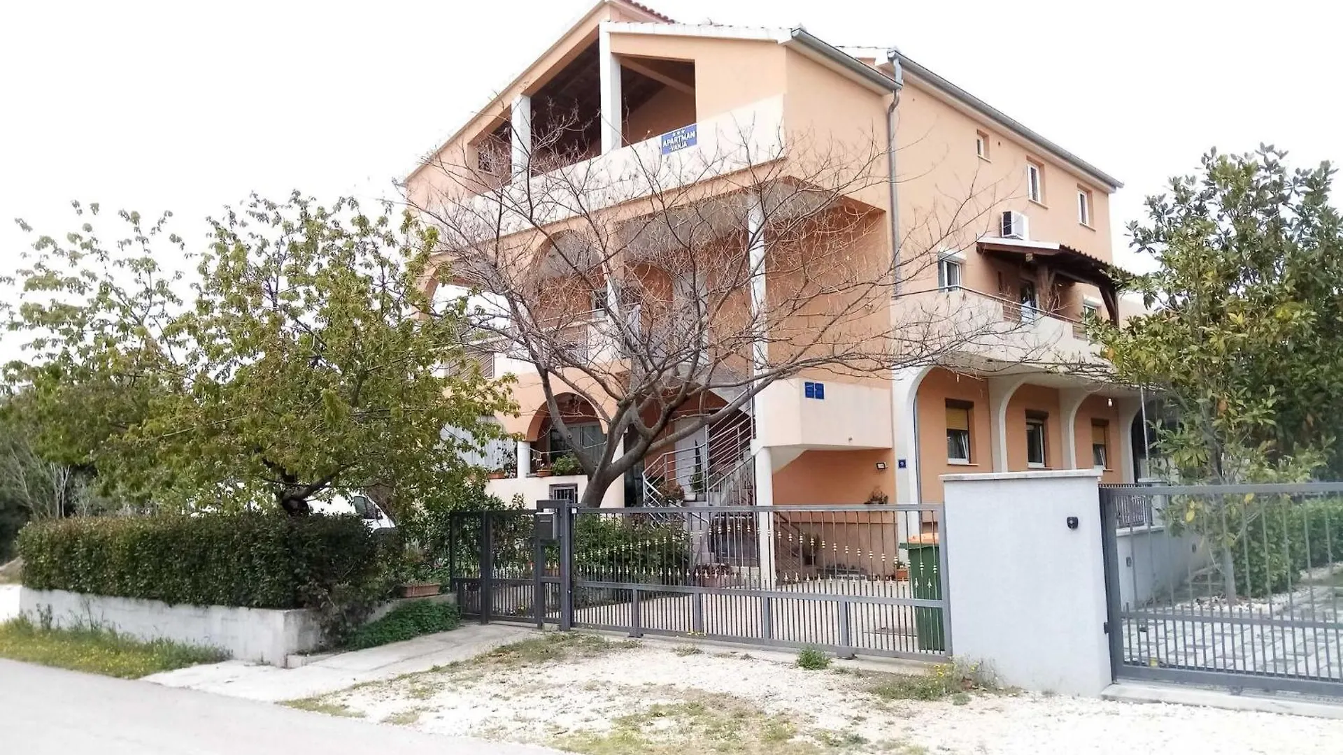 Apartments Vanja Kara Biograd - Studio Apartment With Terrace Biograd Na Moru